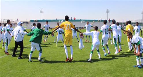 صور .. براعم الأخضر أبطال مهرجان الخليجي بالدوحة